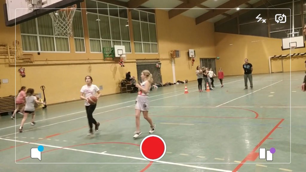 Loane fait du basket