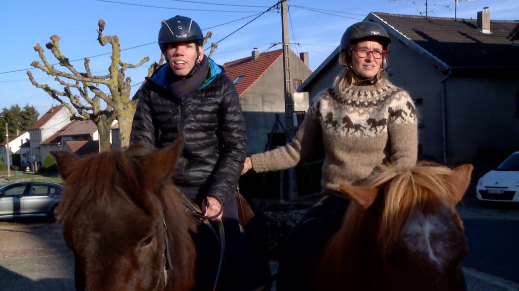 Les personnes handicapées peuvent également monter à cheval