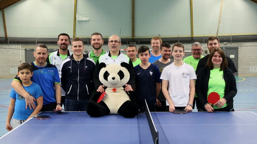 Ping Pong chez les pandas de Bining