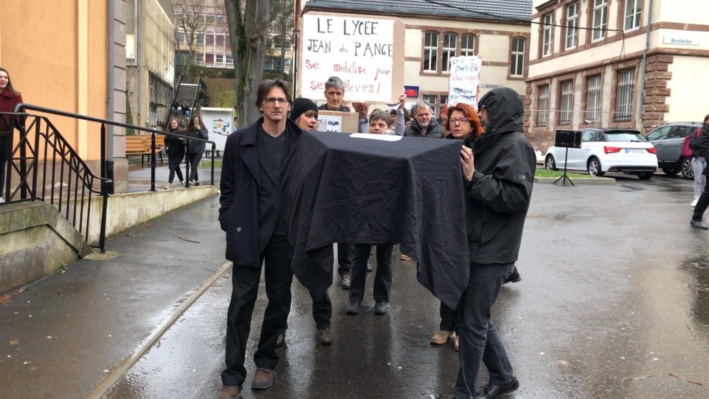 Des enseignants du lycée Jean de Pange se mobilisent contre la réforme du baccalauréat