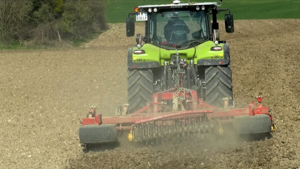 Confinement : ces agriculteurs qui continuent de travailler - Vià Mirabelle