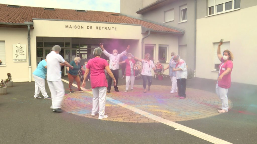 Une maison de retraite haute en couleurs