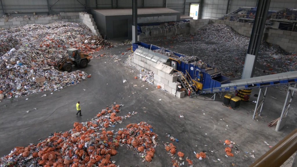 Les sacs orange du Sydeme sont désormais traités dans les Vosges