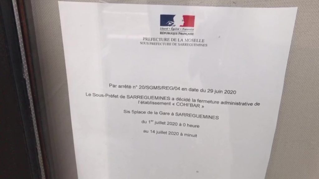 Rappel des gestes barrières dans les bars et restaurants