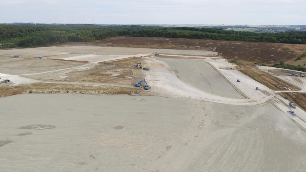 Gros chantier de terrassement sur l’Europôle