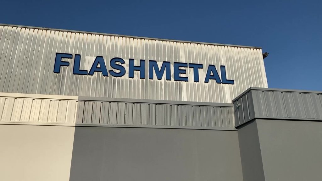 Flashmetal repris par Commet : l’humain en première ligne