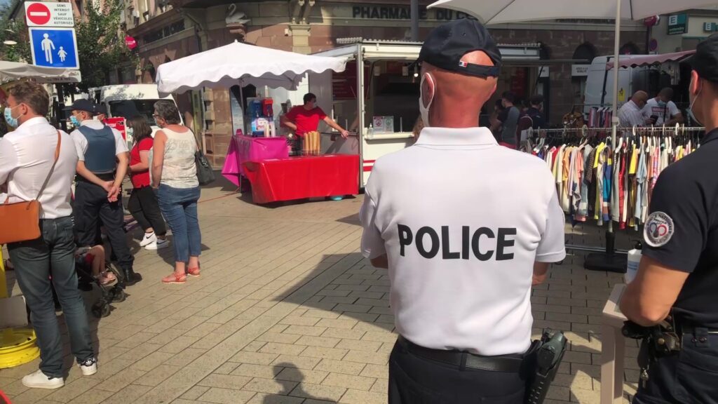 Contrôle de police à la foire Saint-Michel