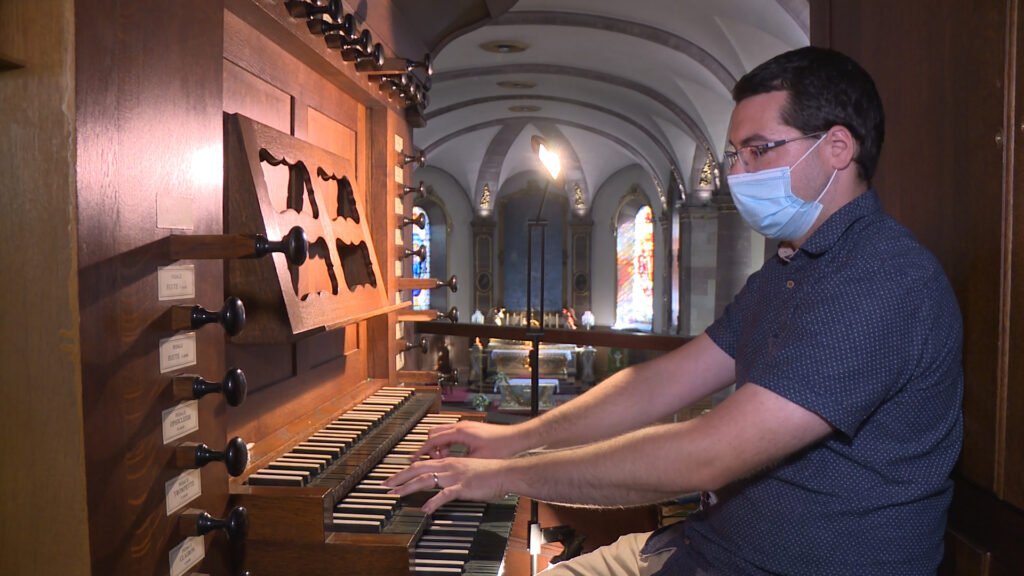 Une salle de classe pas comme les autres pour les cours d'orgue du conservatoire