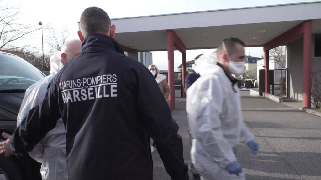 Les marins-pompiers de Marseille traquent les variants dans les eaux usées
