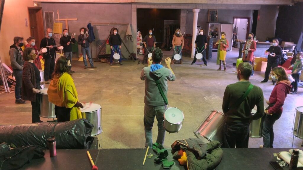 Stage de batucada : les percussions brésiliennes font vibrer Artopie
