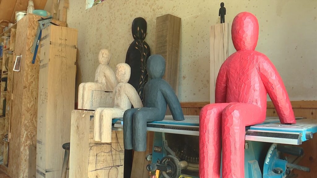 Les bonhommes sortent de l’imagination de Jacques Senger