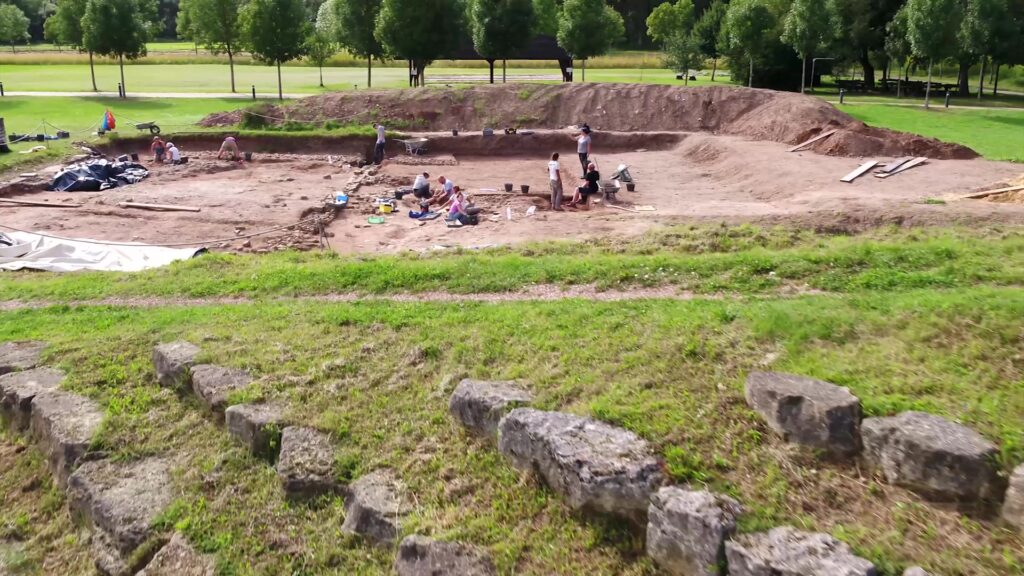 Le parc archéologique européen de Bliesbruck-Reinheim remonte à l'âge de bronze