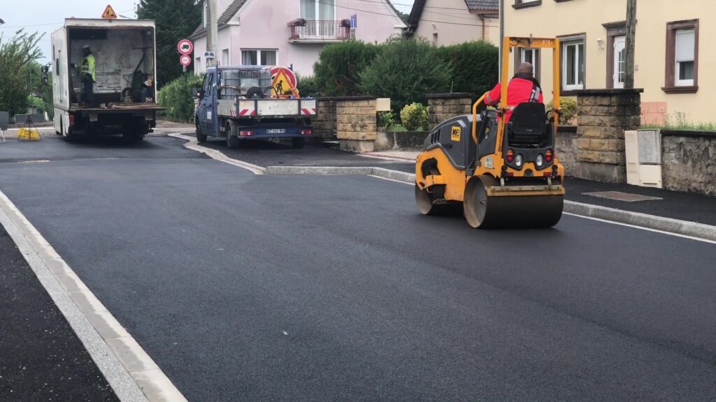 Des intempéries retardent les travaux de la rue de la Romains