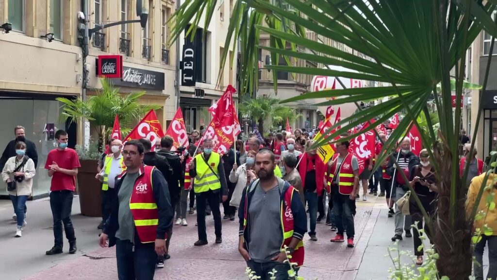 La contestation contre le pass sanitaire gagne les syndicats