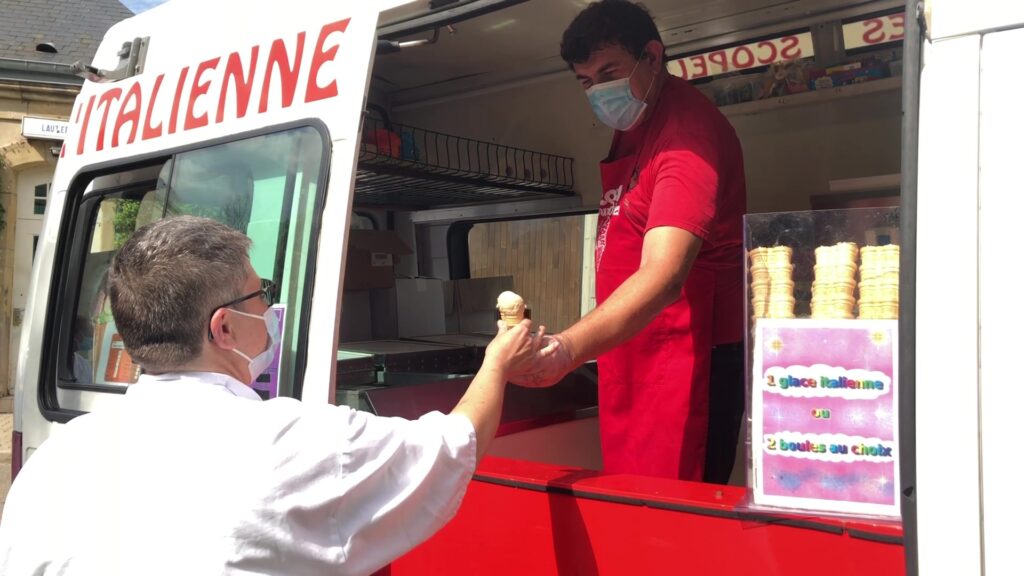 Des glaces pour les agents et les patients des hôpitaux de Sarreguemines