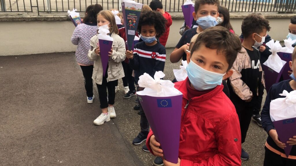 La tradition des Schultüte s’invite à l’école de la Cité