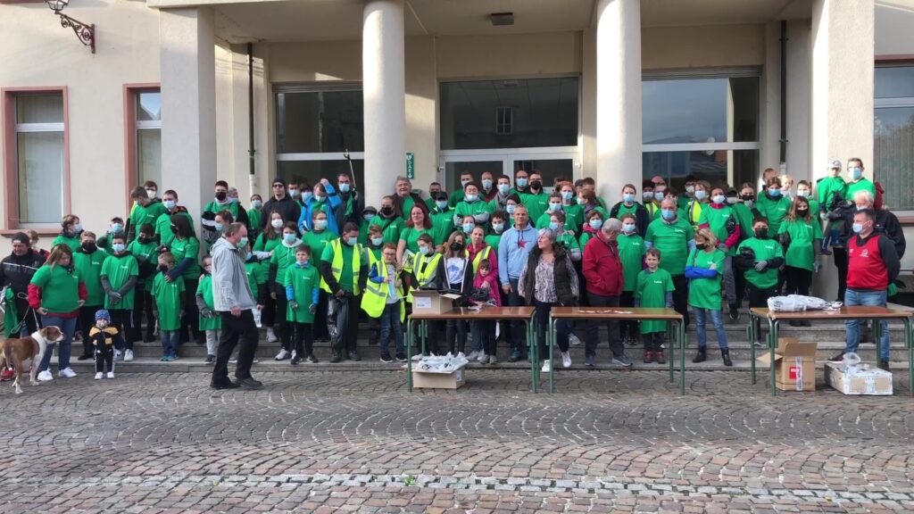 Une centaine de personnes mobilisées pour nettoyer Sarralbe