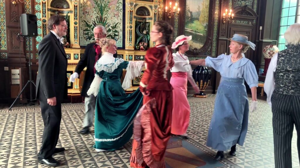 Des danses du 19e avec « Quadrille Grand Est »