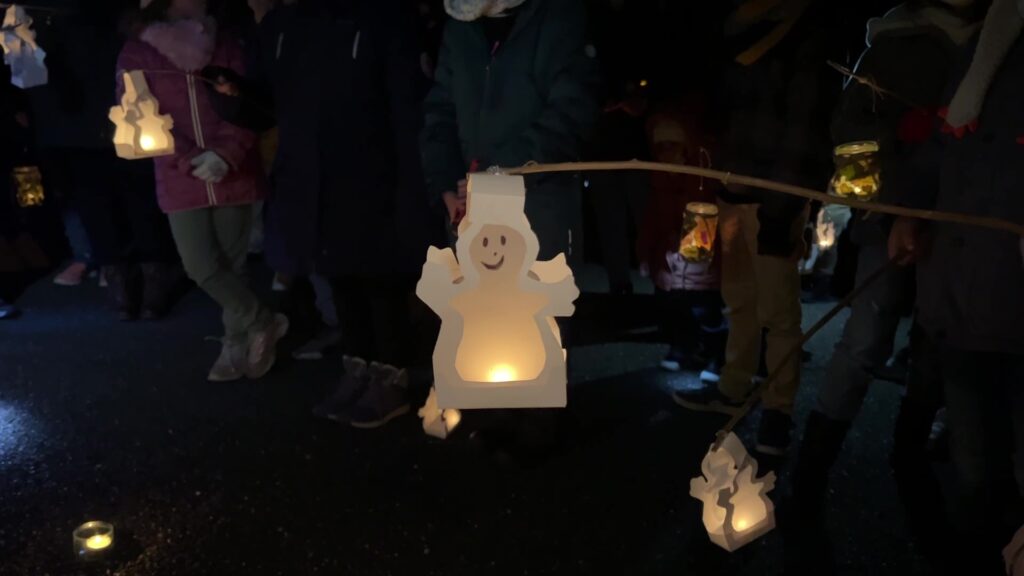 Balade contée à la lumière des bougies pour les élèves de l’école de Siersthal
