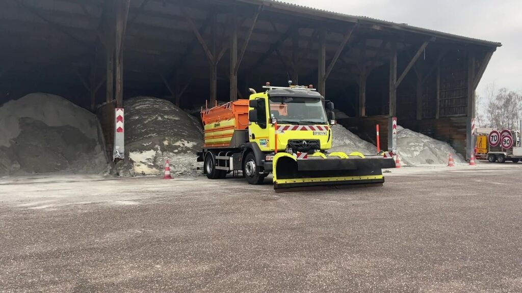 Neige et verglas : la campagne de viabilité hivernale est en place