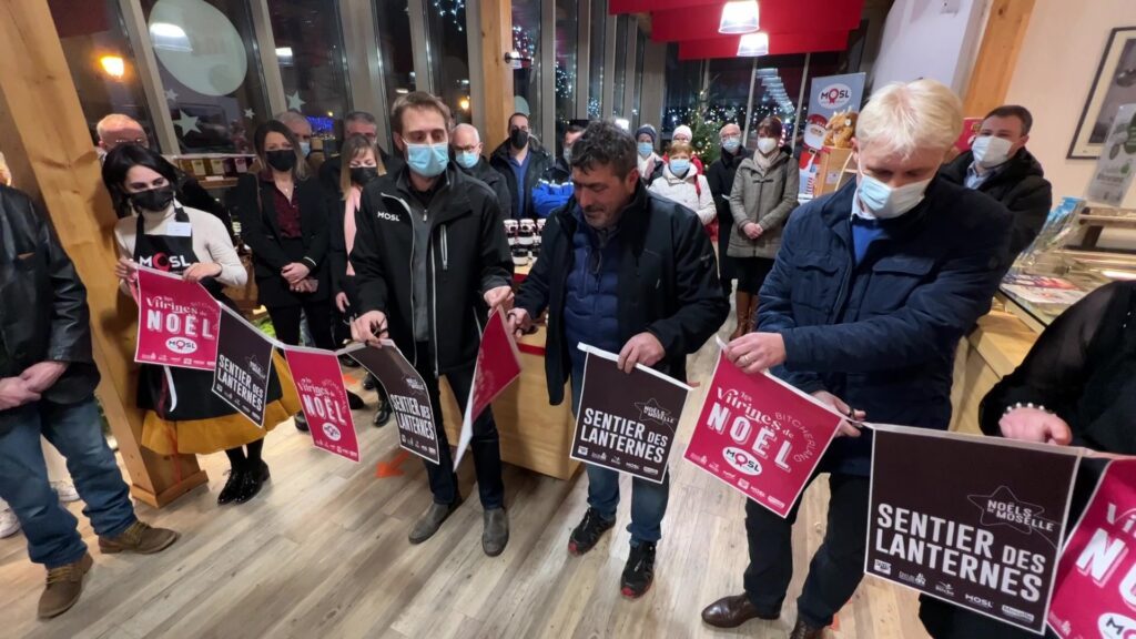 Inauguration officielle des Vitrines de Noël du Bitcherland !