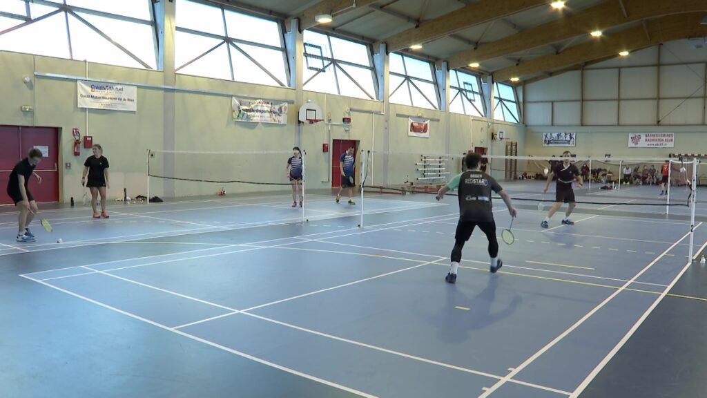 6 équipes réunies pour le championnat régional de badminton