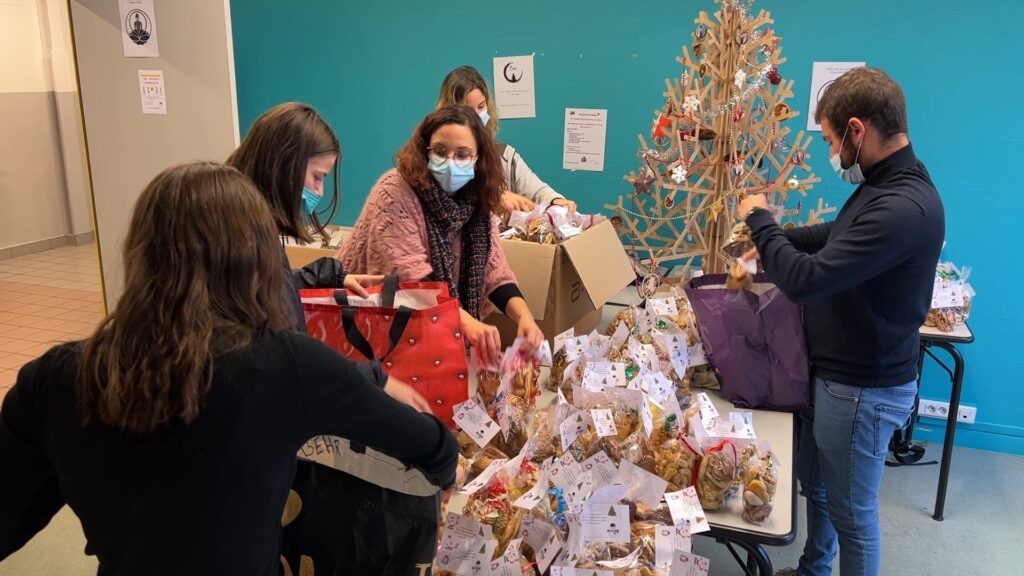 341 paquets de Biscuits pour les Restos du Cœur