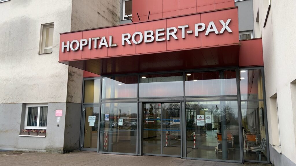 Visites interdites à l’hôpital Robert-Pax cette semaine