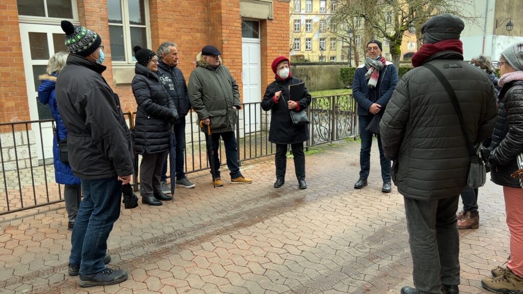 Une visite guidée de Sarreguemines en platt