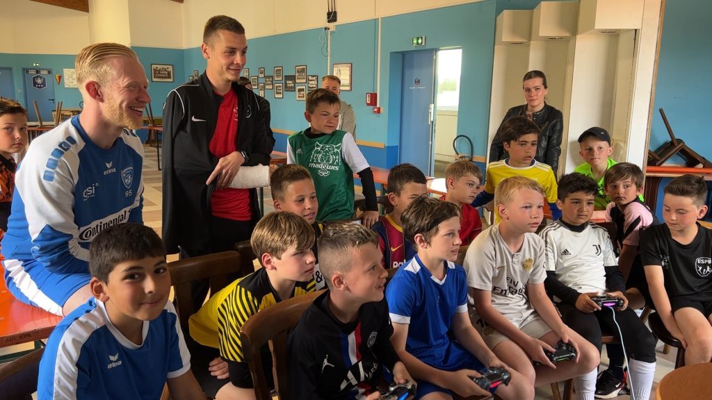 Des crampons à la manette au stage du Sarreguemines FC