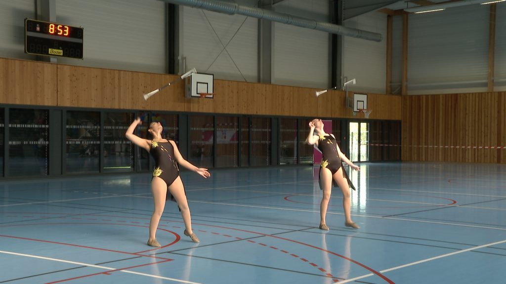 Le twirling en duo, une catégorie complexe