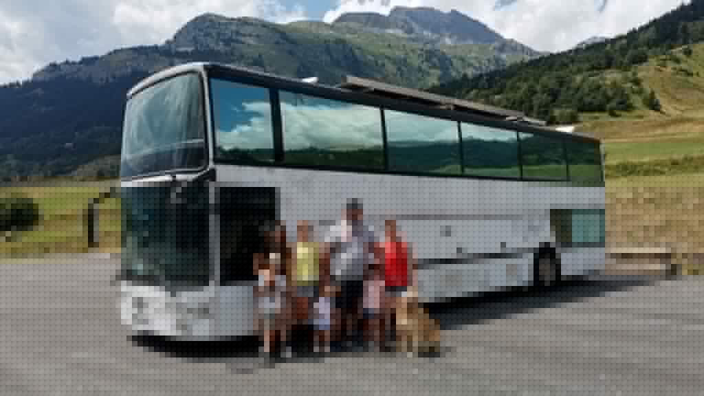 La famille Denisan devient APIE family : voyage solidaire autour du monde