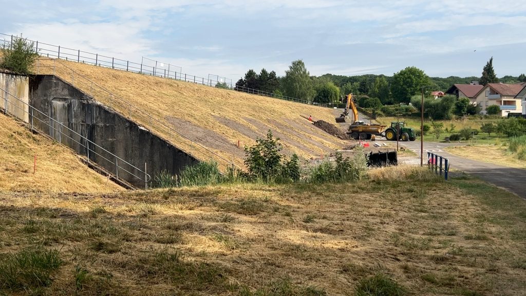 Après 4 ans d’attente, les travaux de la digue démarrent