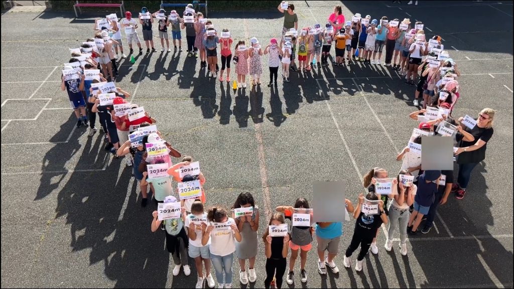 Les enfants de l’école élémentaire de Welferding ont marché pour la paix