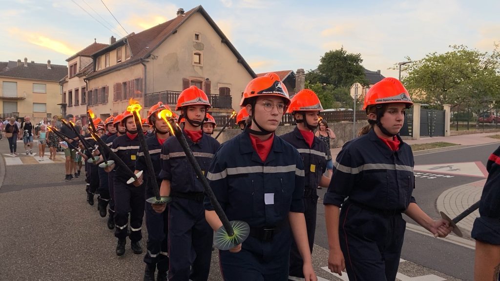 Quelle est l’histoire de la retraite aux flambeaux ?