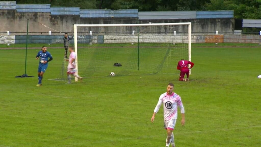 Le Sarreguemines FC remporte une victoire éclatante contre Sarrebourg 6 buts à 0