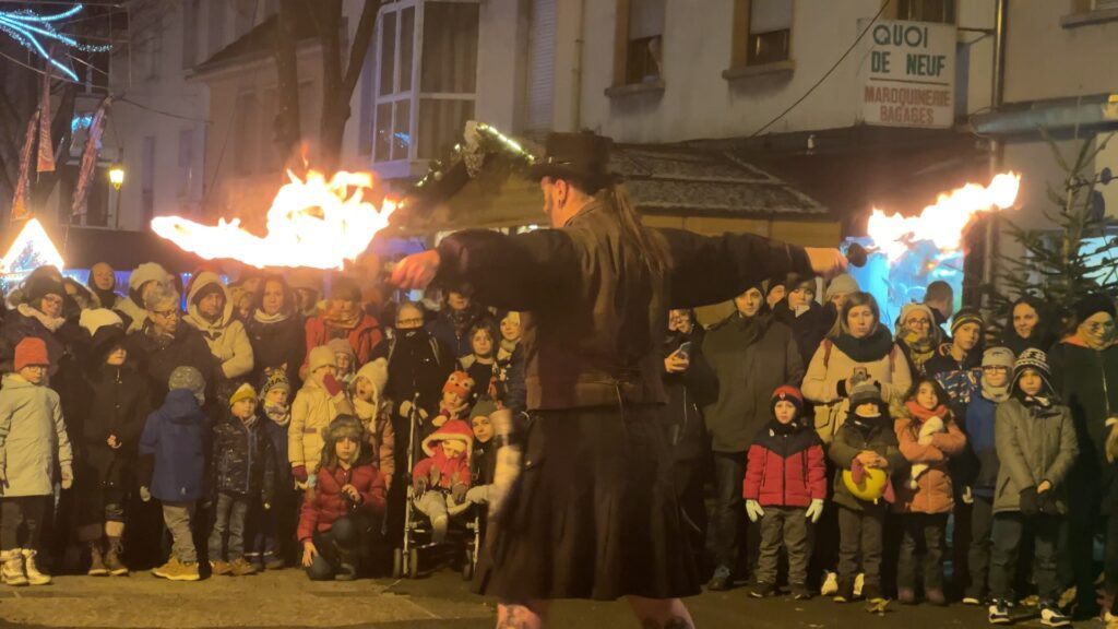 La Sainte-Lucie réchauffe le marché de Noël de Sarreguemines