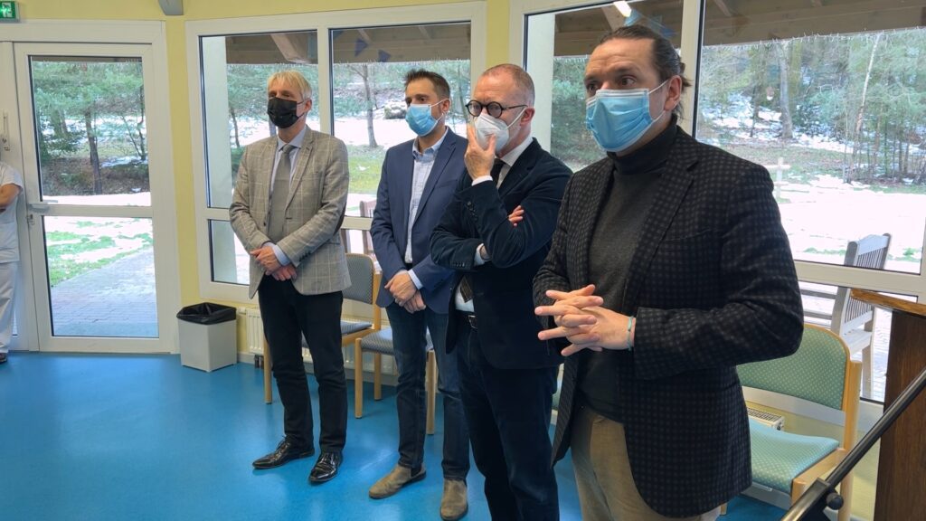 François Gasparina en visite à l’hôpital de Bitche