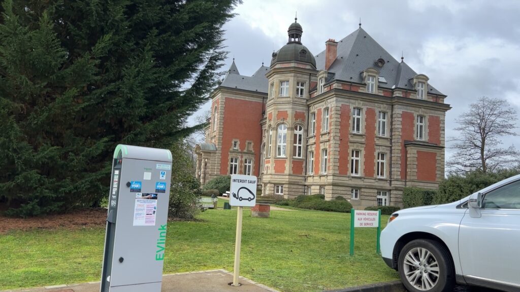 Les bornes de recharge gérées par la CASC deviennent payantes