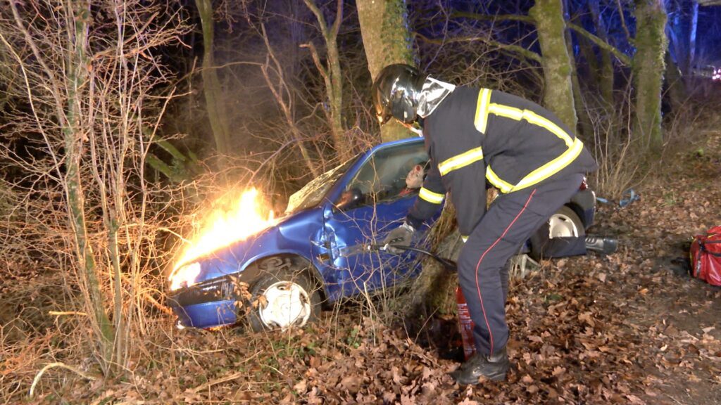 4 blessés dans une sortie de route : exercice grandeur nature pour futurs pompiers professionnels