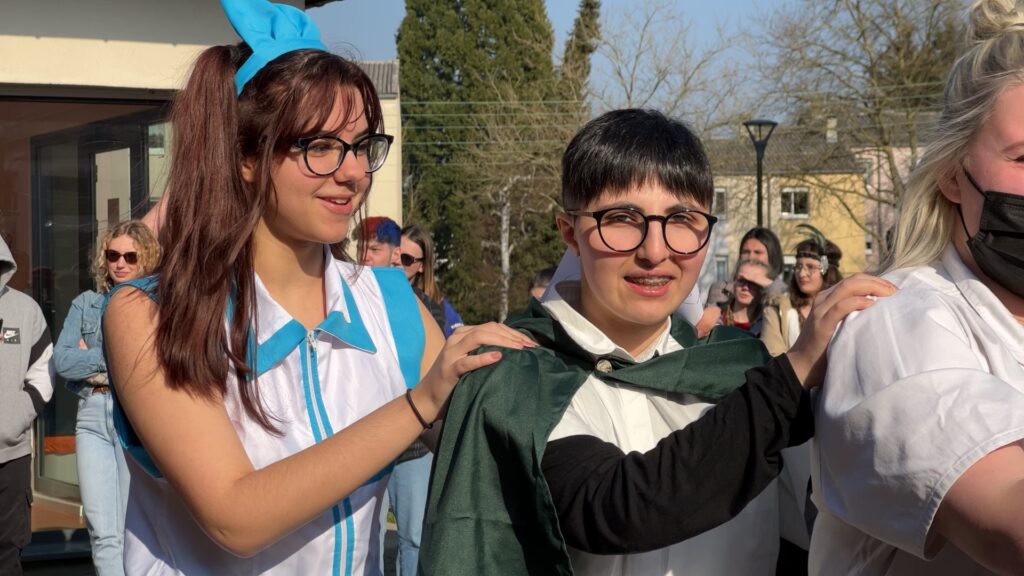 Déguisement de rigueur au lycée Simon Lazard