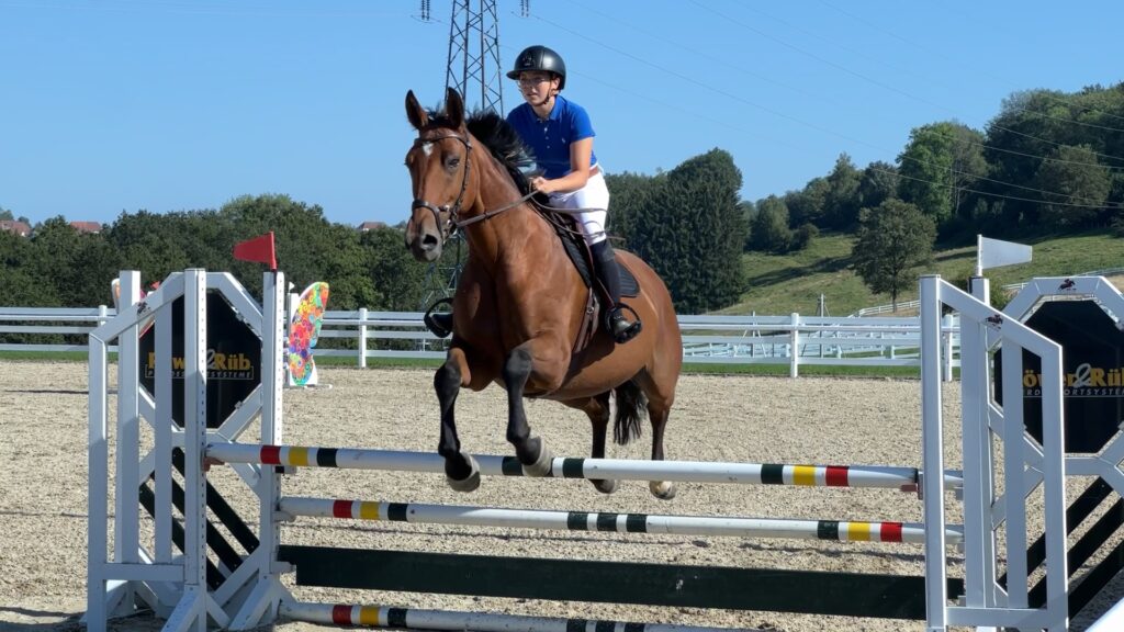 Plus vite, plus haut, plus fort au concours de saut d’obstacles des Laurentides