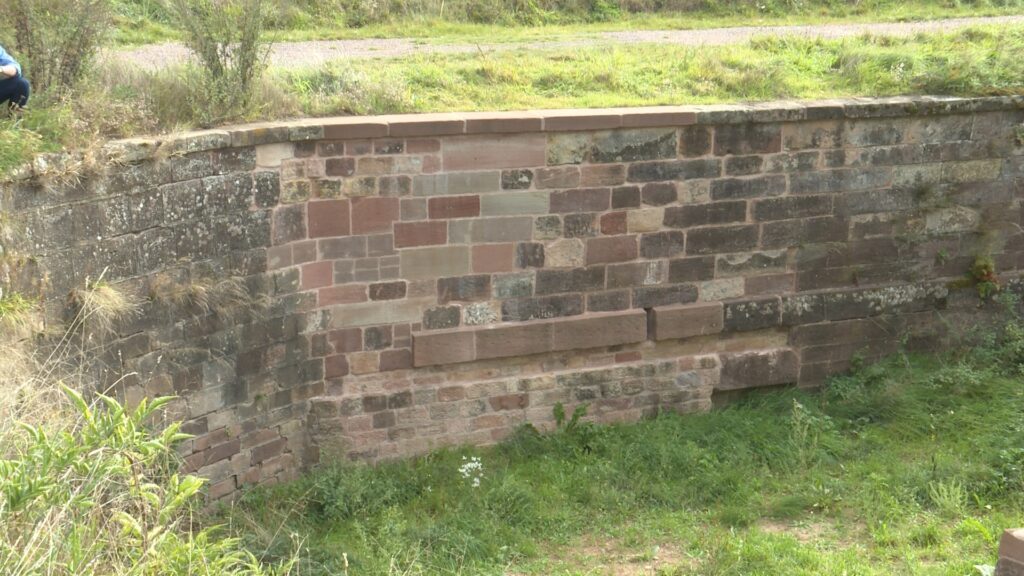 Des murs de la Citadelle reconstruits