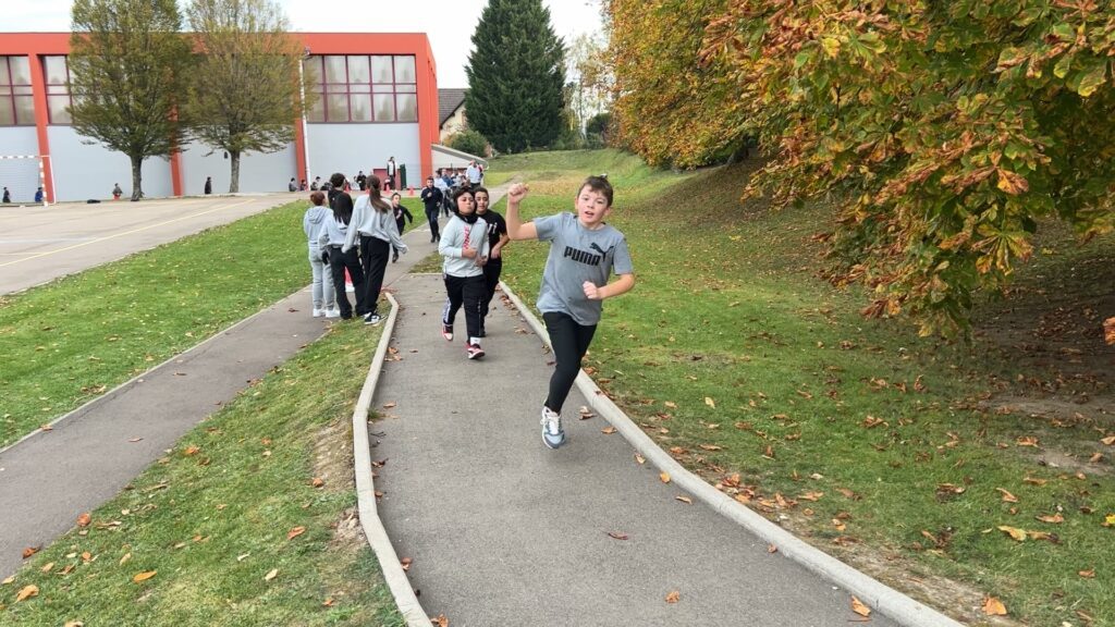 Les élèves du collège du Himmelsberg ont participé à leur traditionnel cross solidaire