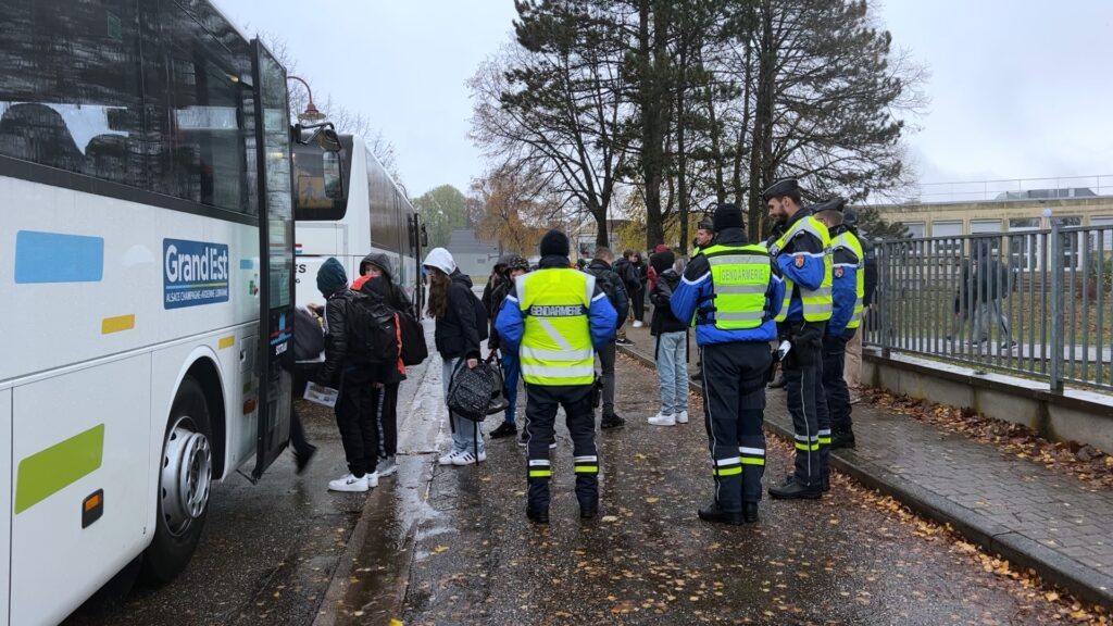 Sécurité routière : opérations de contrôle dans les bus scolaires