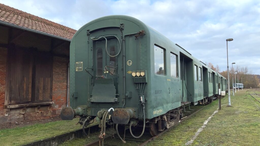 T2SB obtient 5 voitures voyageurs de 1930 pour son projet de train touristique