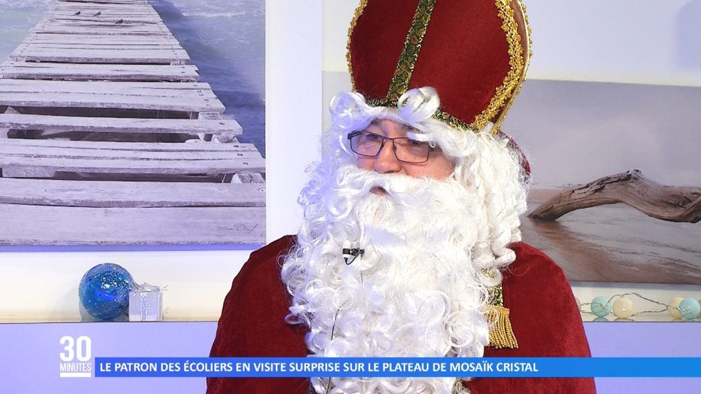 Le patron des écoliers en visite surprise sur le plateau de Mosaïk Cristal