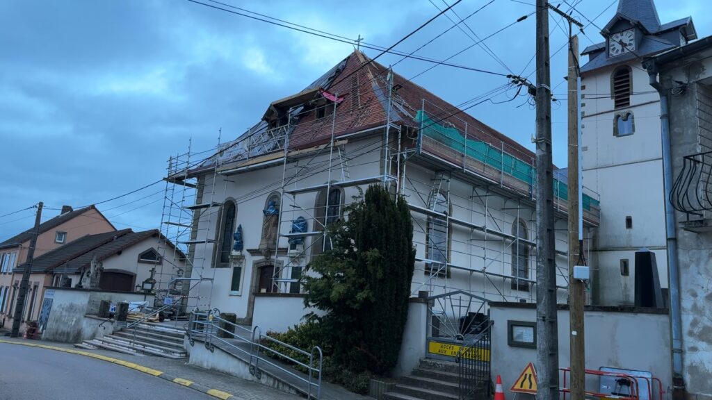 Des dégâts des eaux dans l’église en plein travaux