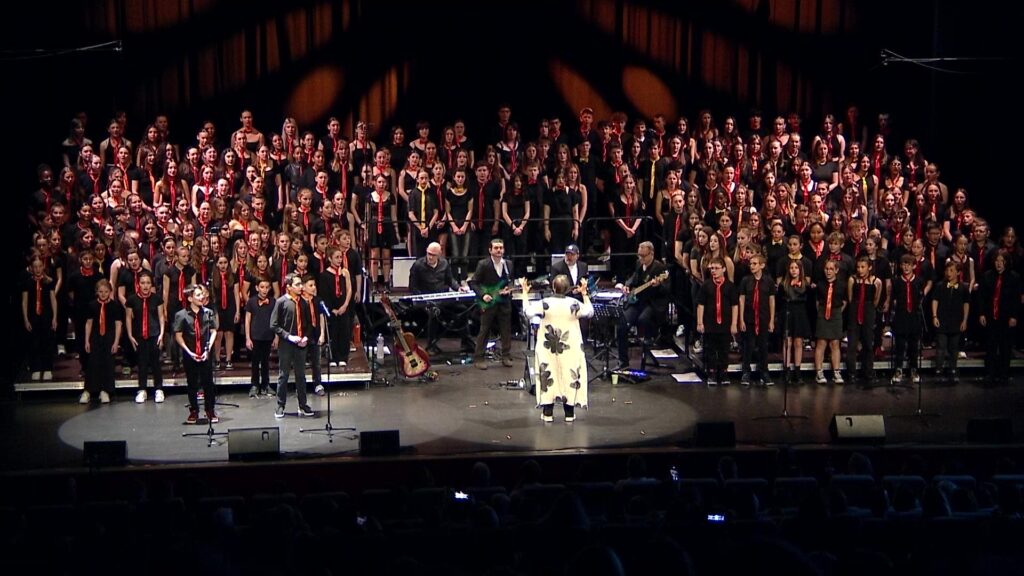 "D'une flamme à l'autre..." : concert des chorales de collèges 2024