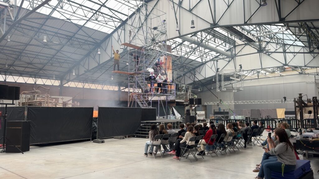 Le Cirque Inextremiste joue avec les peurs